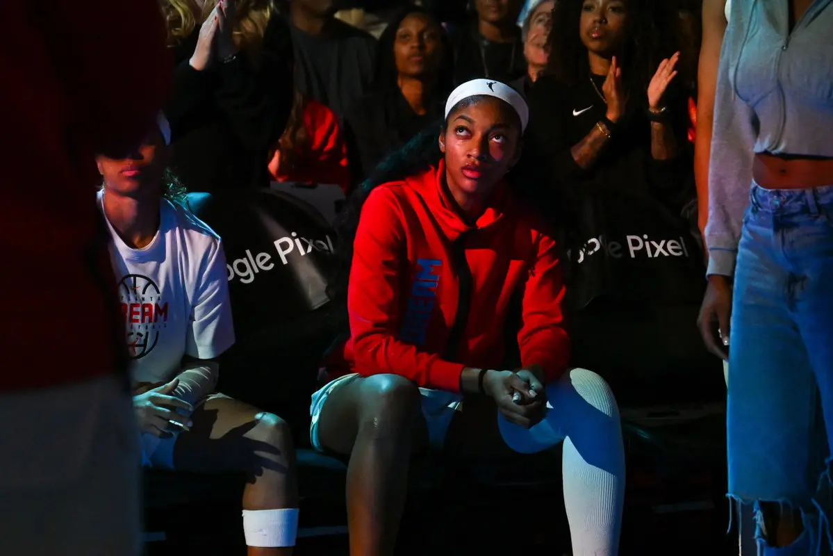 Coach Yo reacționează la explozia lui Angel Reese în victoriea Dream împotriva Lynx