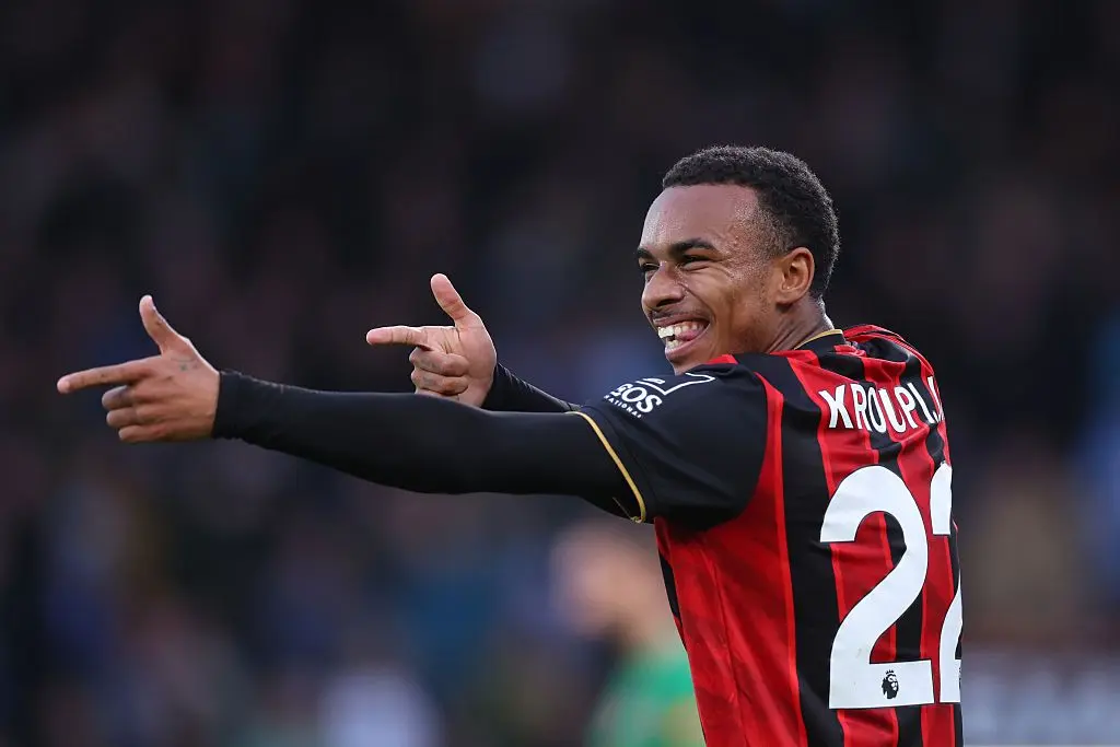 Arsenal vrea Kroupi, dar Bournemouth nu cedează