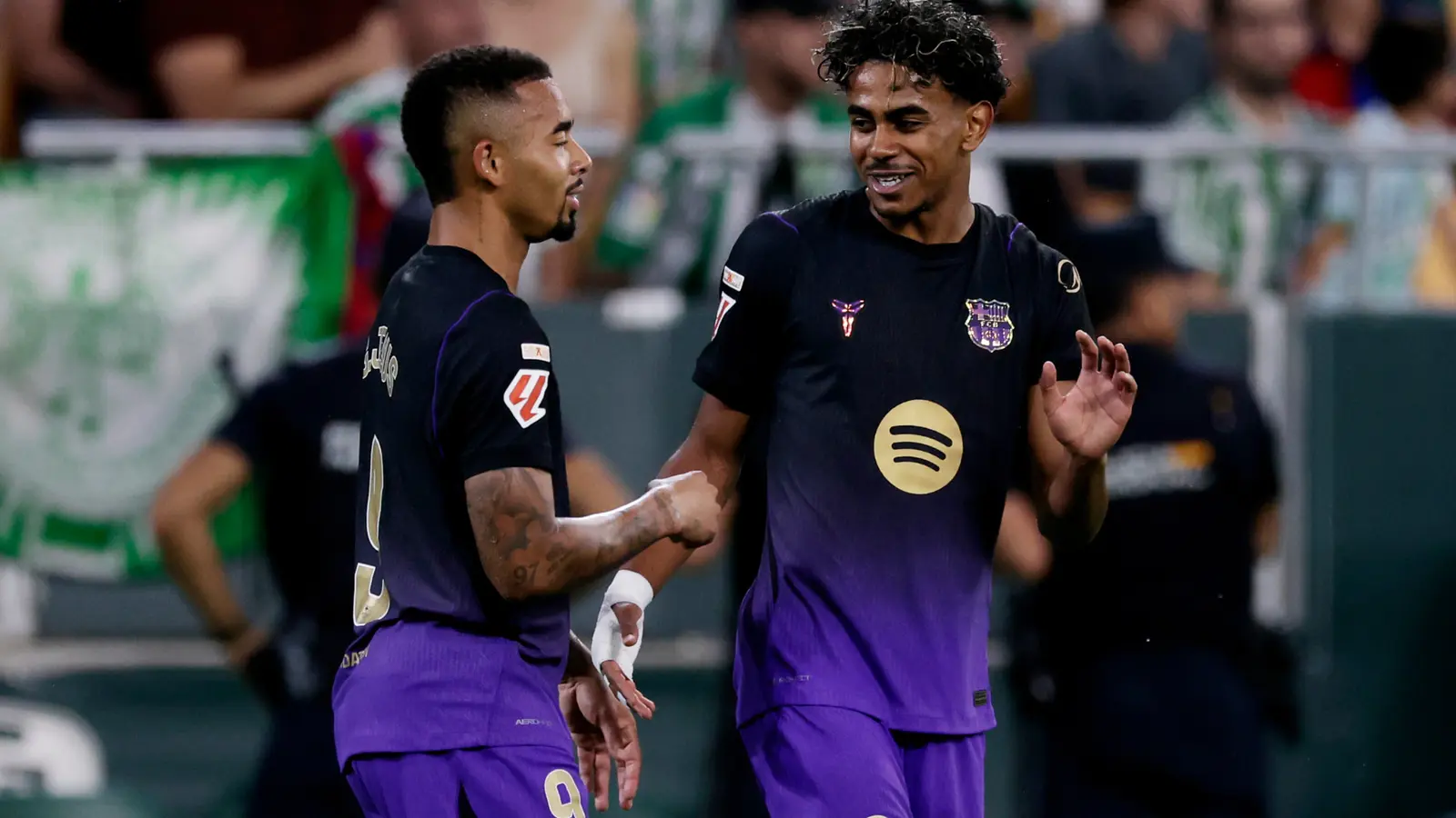 Barcelona începe sezonul cu 11 victoriile consecutive: cât de longe poate merge Flick?