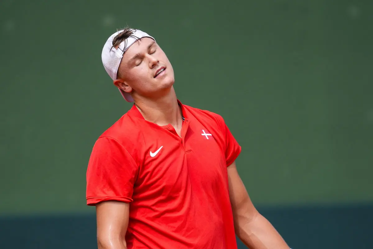 Holger Rune se retrage din Bruxelles după un comeback fraged