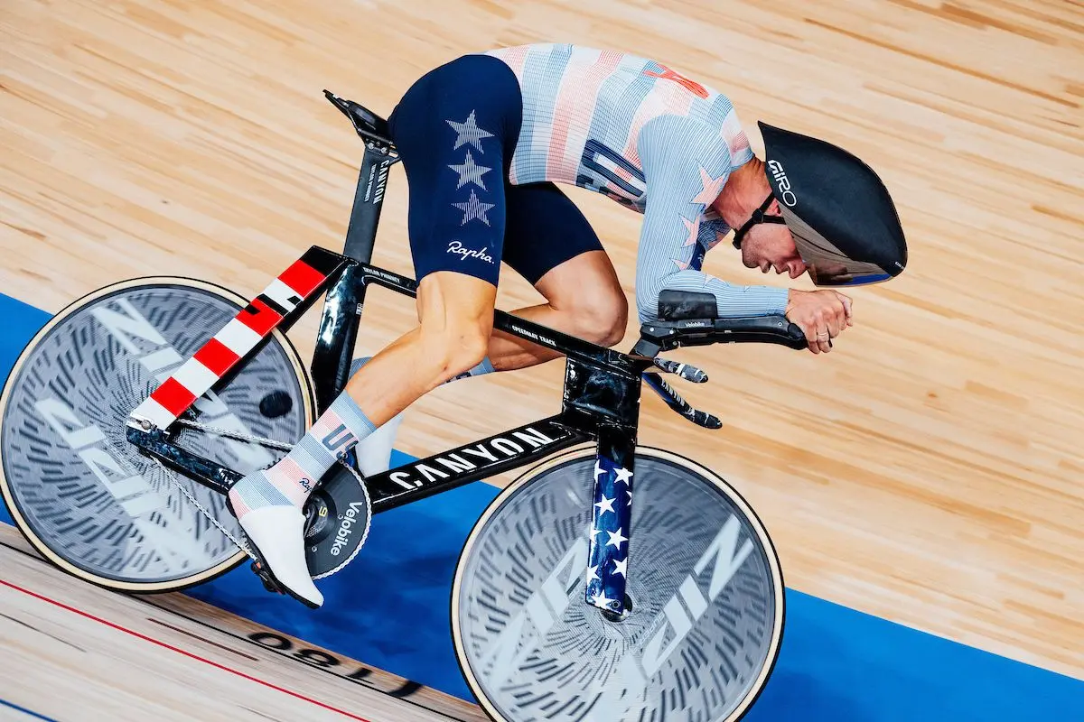 Taylor Phinney revine la Campionatele Mondiale de Veloport cu un debut impresionant în Pursuit Individual