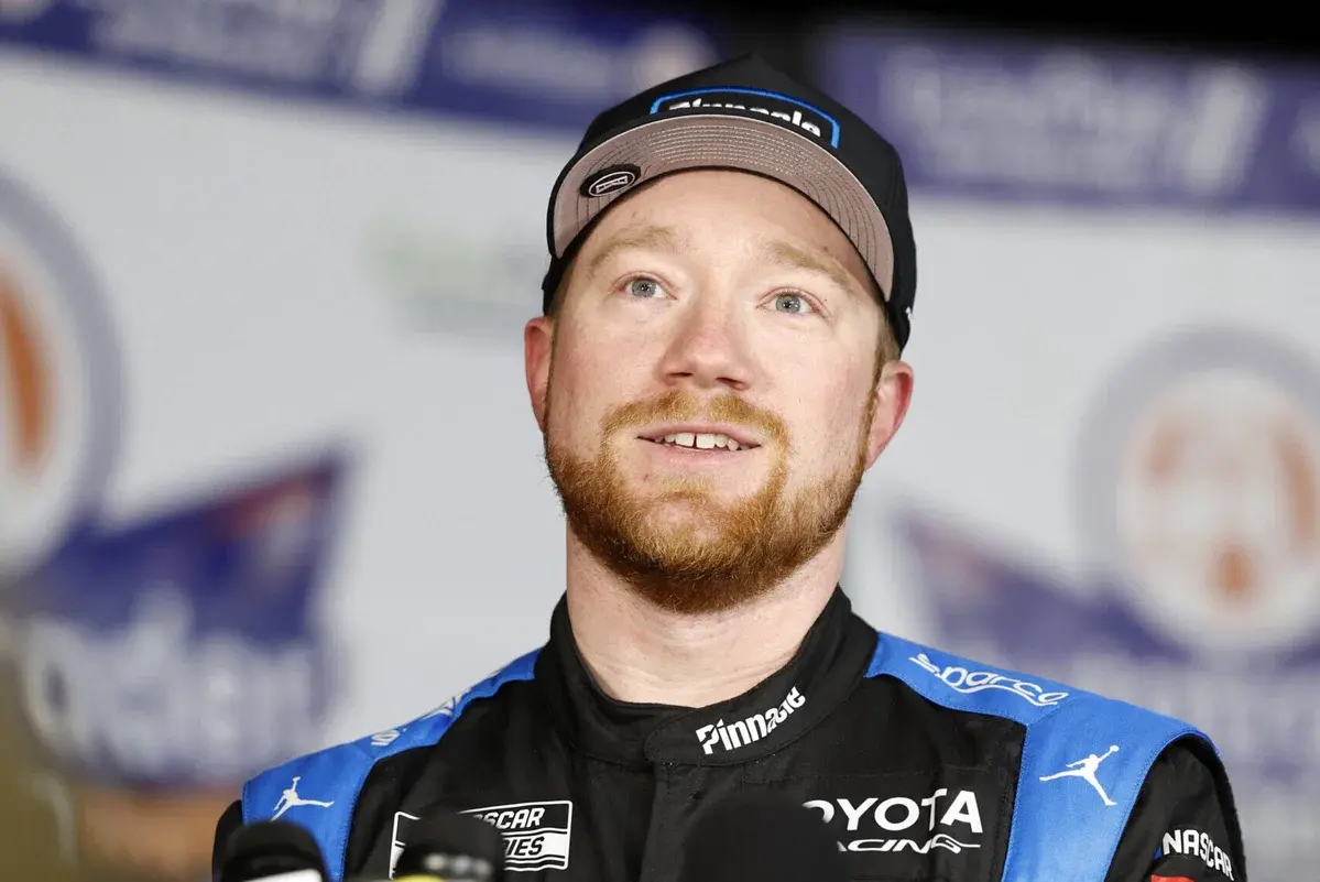 Tyler Reddick sparge gheața: Victorie spectaculoasă la Phoenix după șase luni de așteptare