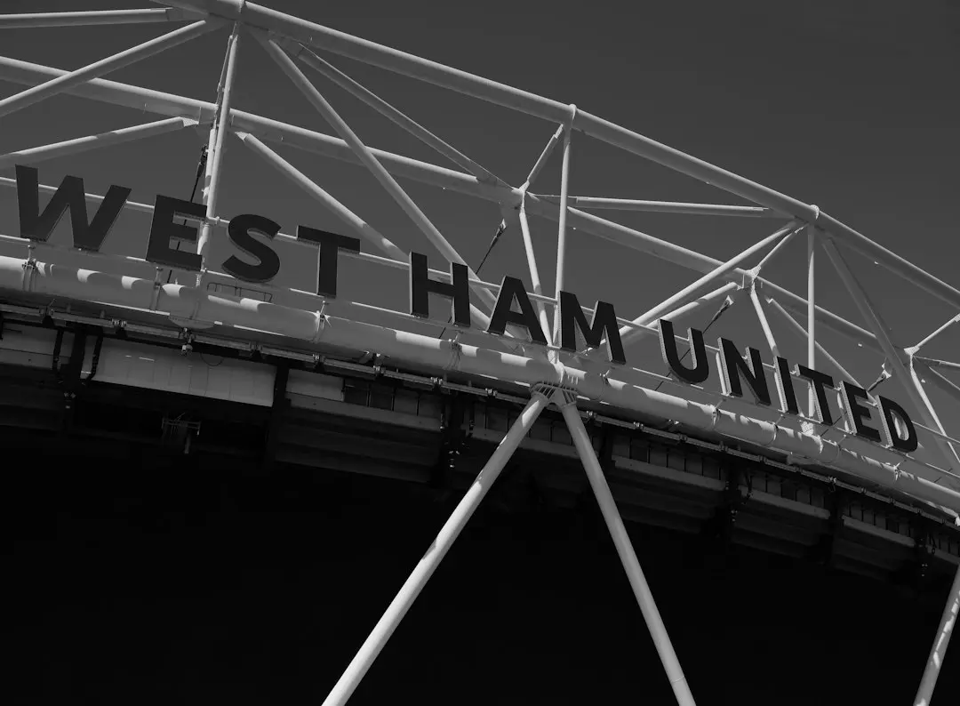 West Ham, imparabil după victoria de semnătură la Swansea